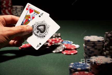 Alt hvad du behøver at vide om online poker i 2023